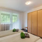 Fuchsmichelhof 4 *